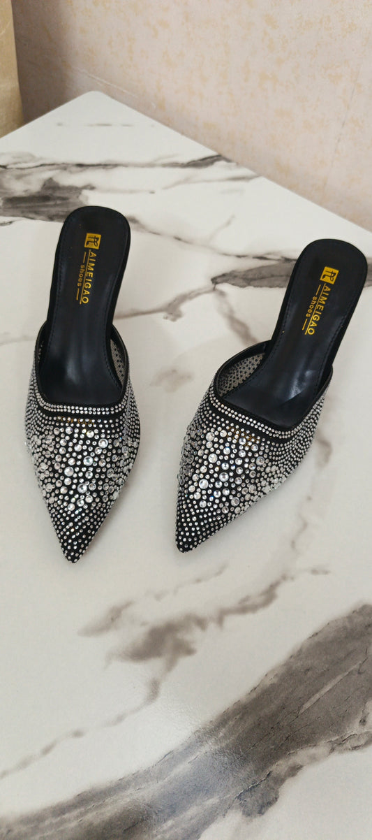 Black heels with stones