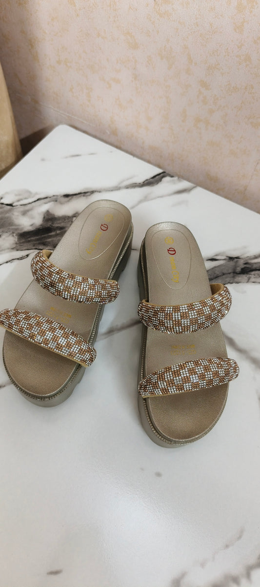 Thick sole Golden shoes (clearance sale)